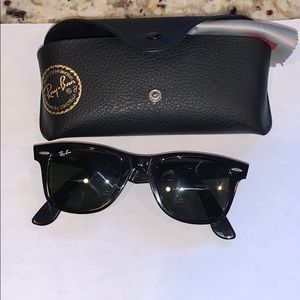 Ray-Ban Black wayfarer
